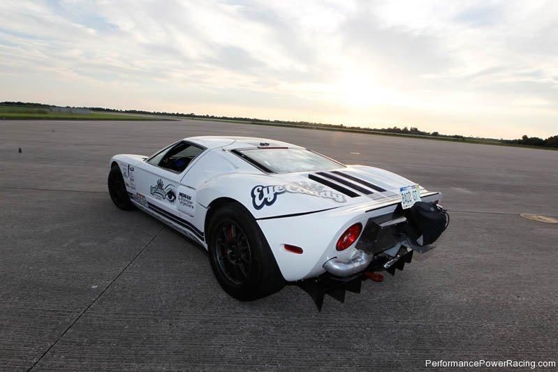 Zmodyfikowany Ford GT pobił rekord prędkości - 455,82 km/h [wideo]