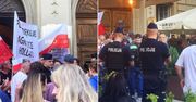 "Zielona granica" podzieliła Polskę. Pikieta i okrzyki przed krakowskim kinem