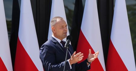 Zakaz korzystania z telefonów w szkołach. Jest decyzja prezydenta