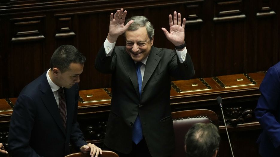 Dymisja premiera Włoch przyjęta. Prezydent rozwiązał parlament 