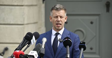Węgry. Peter Magyar zapowiada przeniesienie siedziby premiera
