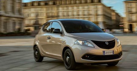 Lancia pozostanie przy życiu. Od teraz jest premium jak DS i Alfa Romeo