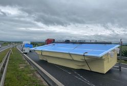 Basen na S3. Zablokował całą jezdnię