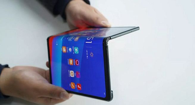 MWC: Oppo zapowiada własny składany smartfon