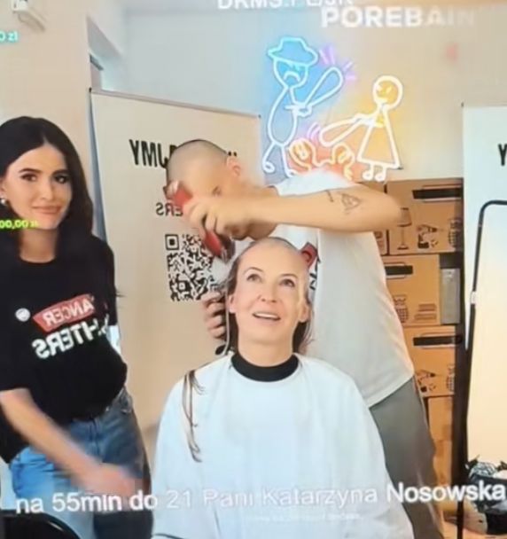 Edyta Pazura, Łatwogang, Roxie Węgiel