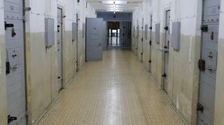 Nauczyciel aresztowany za pedofilię. Zatrzymano go na oczach dzieci
