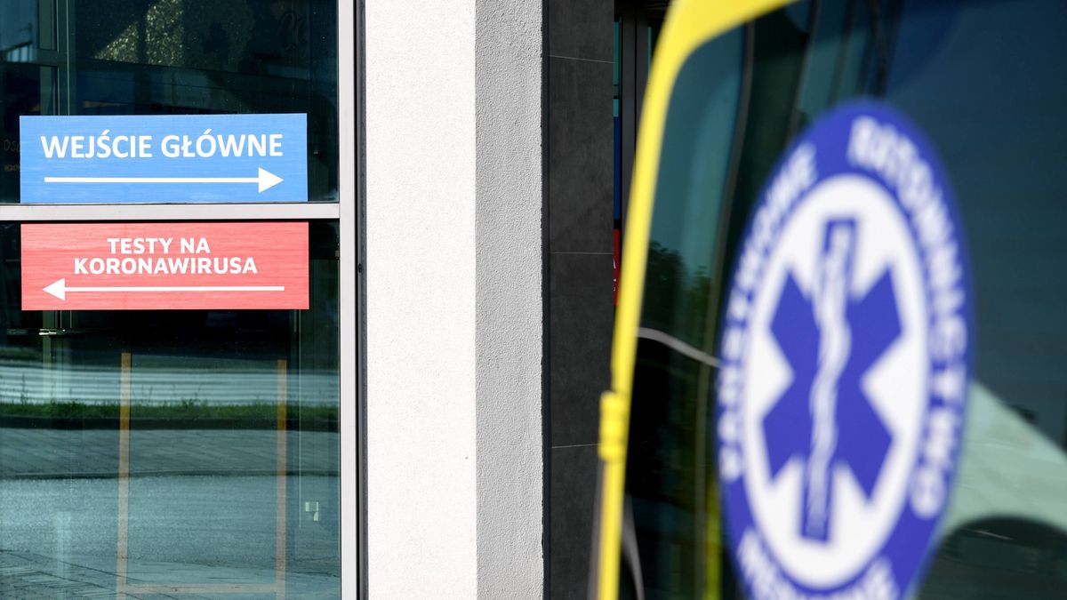 W kolejnych dniach nie powinniśmy się spodziewać spadku liczby przypadków - przypominają lekarze