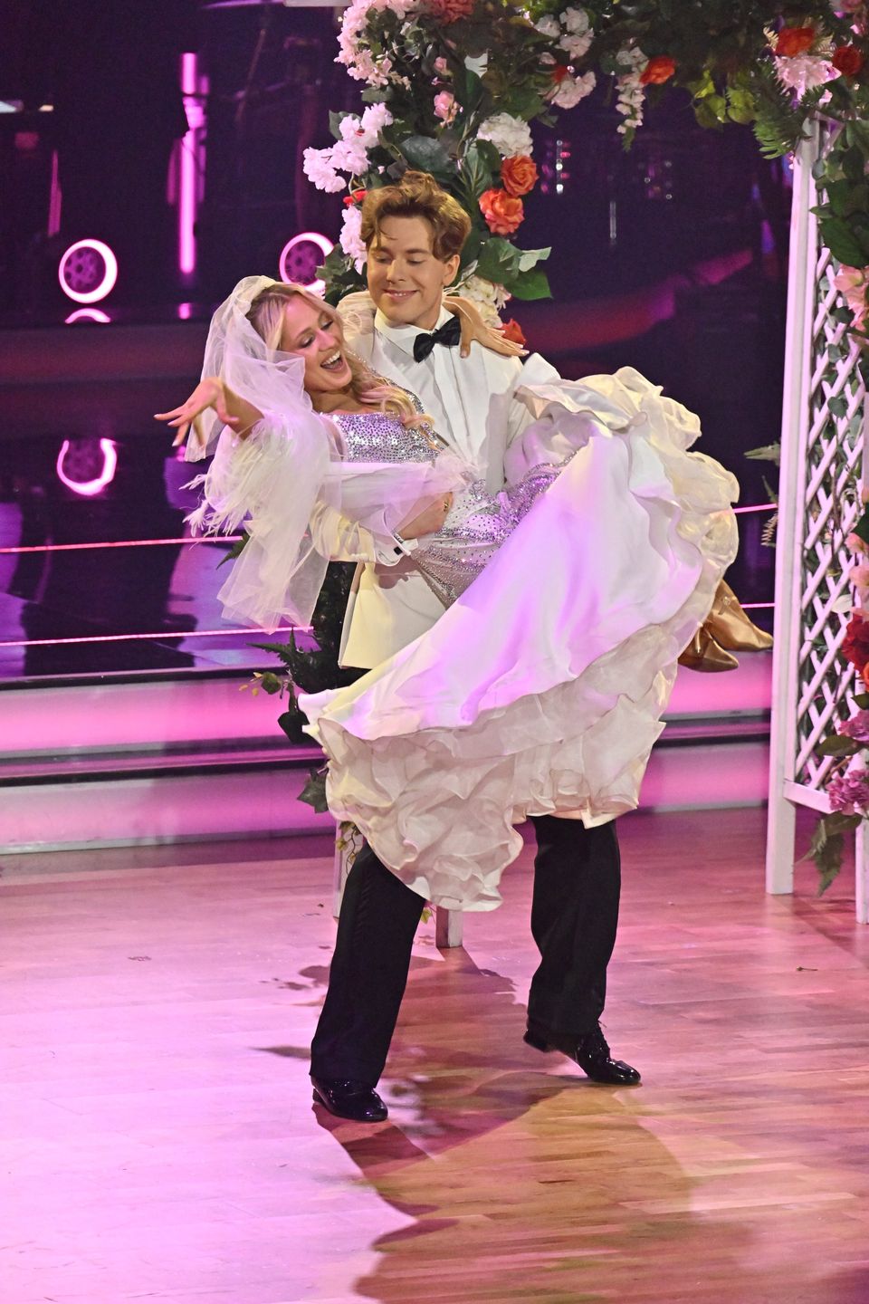 Mikołaj Bagiński i Magda Tarnowska w "TzG"