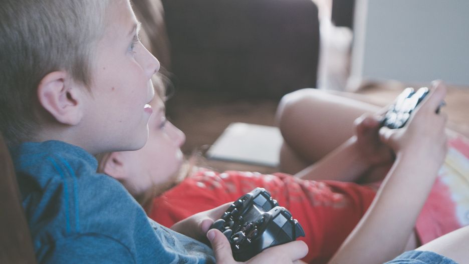 dzieci gry komputerowe gaming