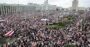 Białoruś. Kolejny dzień protestów. Dziesiątki tysięcy ludzi na ulicach Mińska