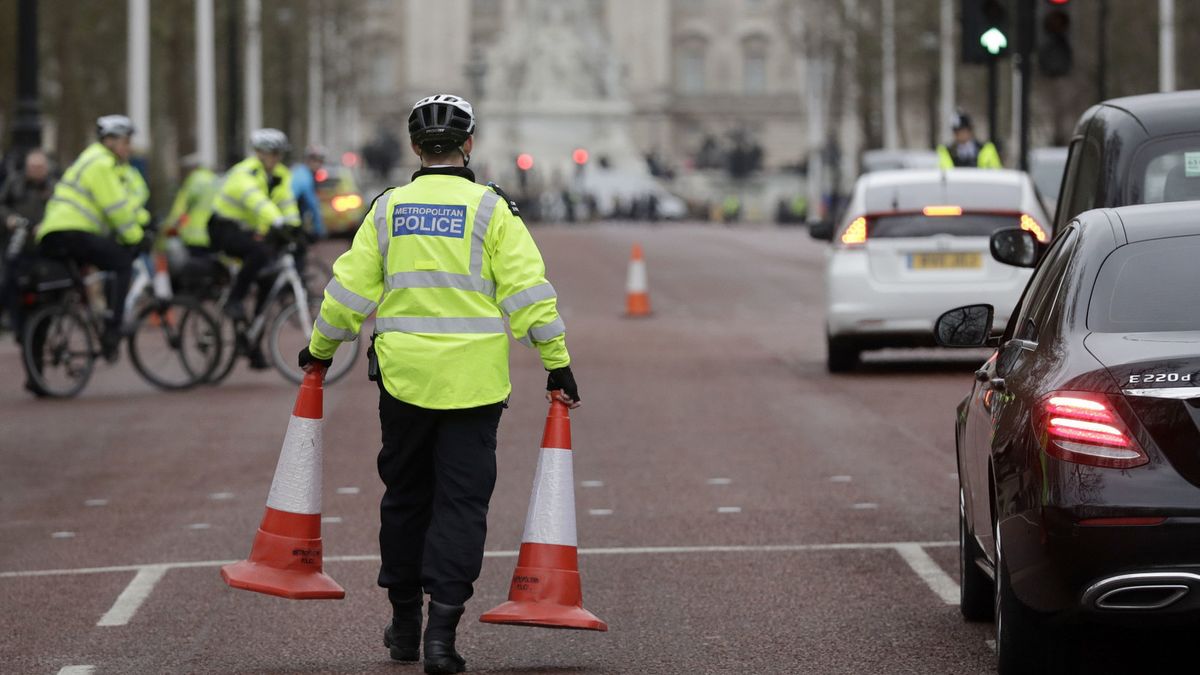 Zakaz sprzedaży nowych samochodów spalinowych ma wprowadzić również Norwegia i Francja.