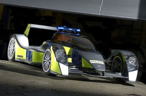 CaparoT1RRVBritishPolicePursuitCar