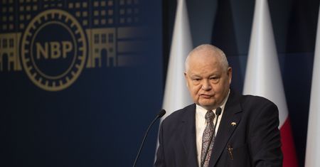Szef NBP zwołuje nietypową konferencję. Adam Glapiński mówi o ataku na bank centralny