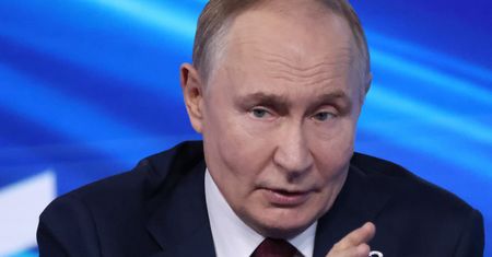 Putin zakłóca brytyjskie satelity wojskowe? Major ostrzega