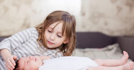 Te imiona nosi najwięcej osób w Polsce. Zobacz, które są najpopularniejsze