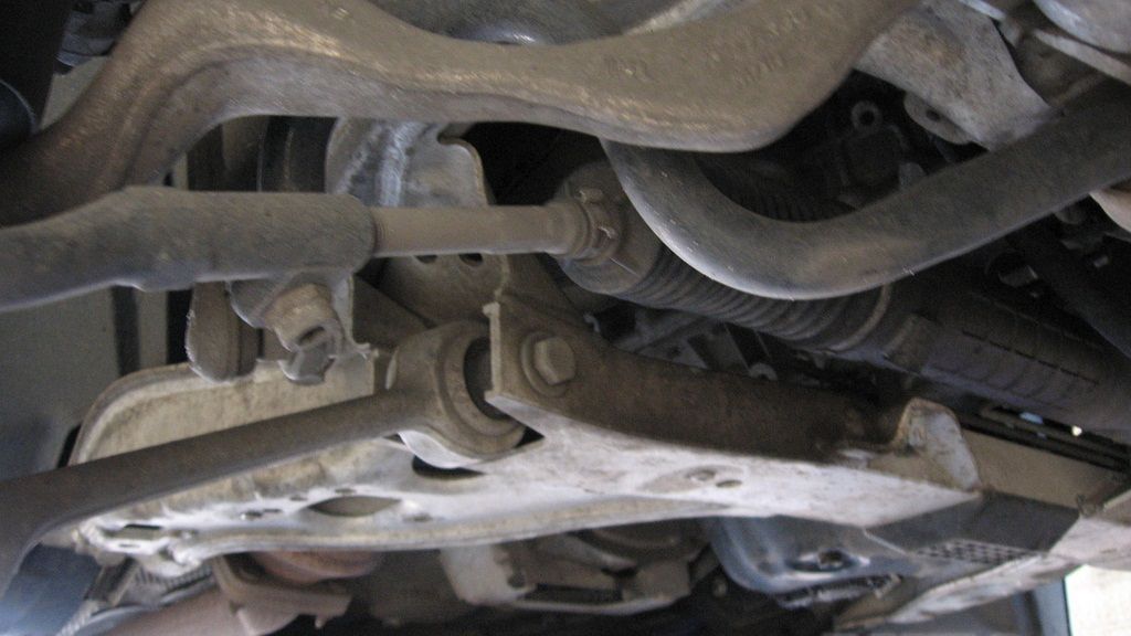 Maglownica wraz z drążkiem kierowniczym i końcówką drążka