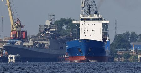 Rosyjski statek z bronią zatrzymany w Indiach. Poszło o sytuację w Estonii