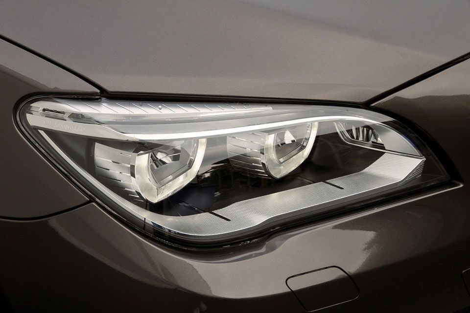 BMW serii 7 na rok 2013 - megagaleria niemieckiego okrętu flagowego 99
