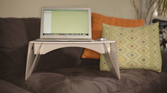 Tanie, lekkie, wygodne. Lapdeck: tekturowa podstawka pod laptopa 1