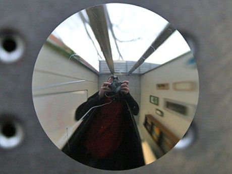 Matematyk stworzył lustro, które nie odwraca tekstu 2