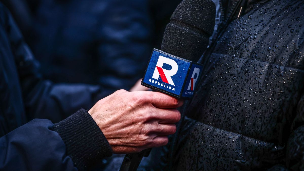 A journalist holds a microphone of TV Republika network during a protest against changes in publicly-owned media in front of the Provincial Office in Krakow, Poland on December 30, 2023. After winning general election Polish new pro-EU government took a public news channel TVP Info off the air and dismissed executives from other state media which served the right-wing Law and Justice Party during its eight years in power.

 (Photo by Beata Zawrzel/NurPhoto via Getty Images)