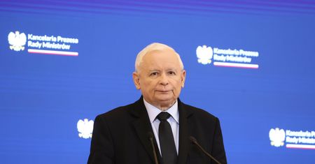 Białoruskie śmigłowce nad Białowieżą. Kaczyński zabrał głos