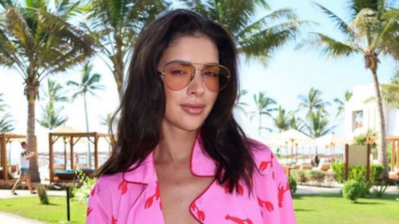 Klaudia Halejcio w bikini chwali się umięśnionym brzuchem