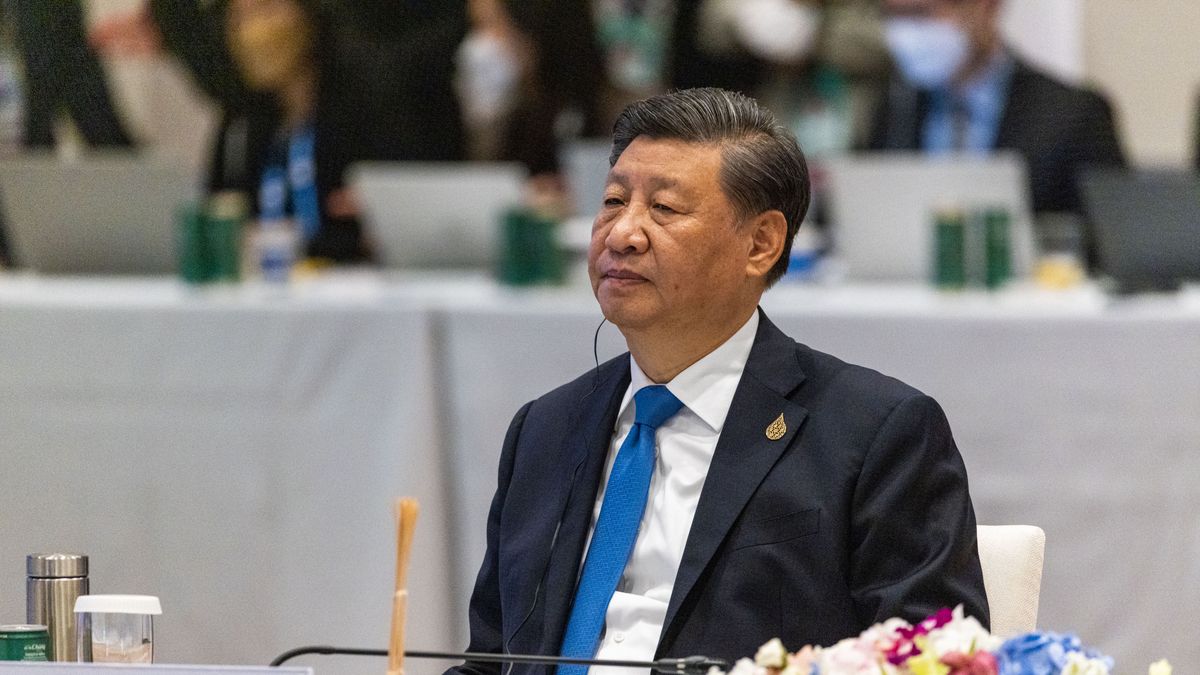 Xi Jinping, China's president, attends the Asia-Pacific Economic Cooperation (APEC) summit in Bangkok, Thailand, on Saturday, Nov. 19, 2022. San Francisco will be the site of next years Asia-Pacific Economic Cooperation summit, Vice President Kamala Harris announced, giving the US a high-profile chance to showcase its vision for the regions future. Photographer: Andre Malerba/Bloomberg via Getty Images