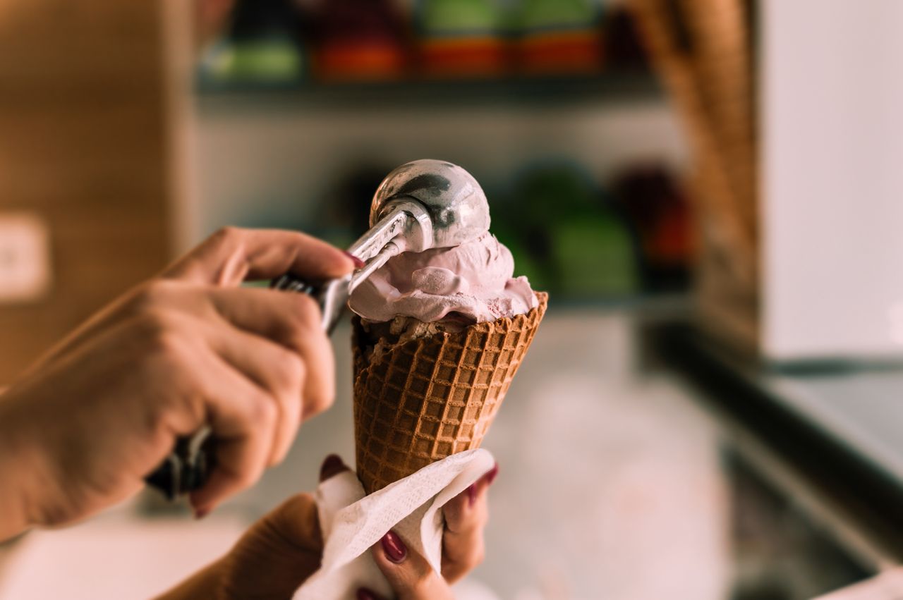 Lody o smaku świerszcza. W ofercie mają też takie z langoszem i ogórkiem