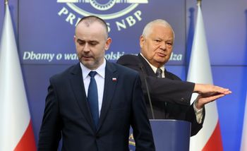 Prezes NBP przegrał sądowy pojedynek. Znamy kulisy