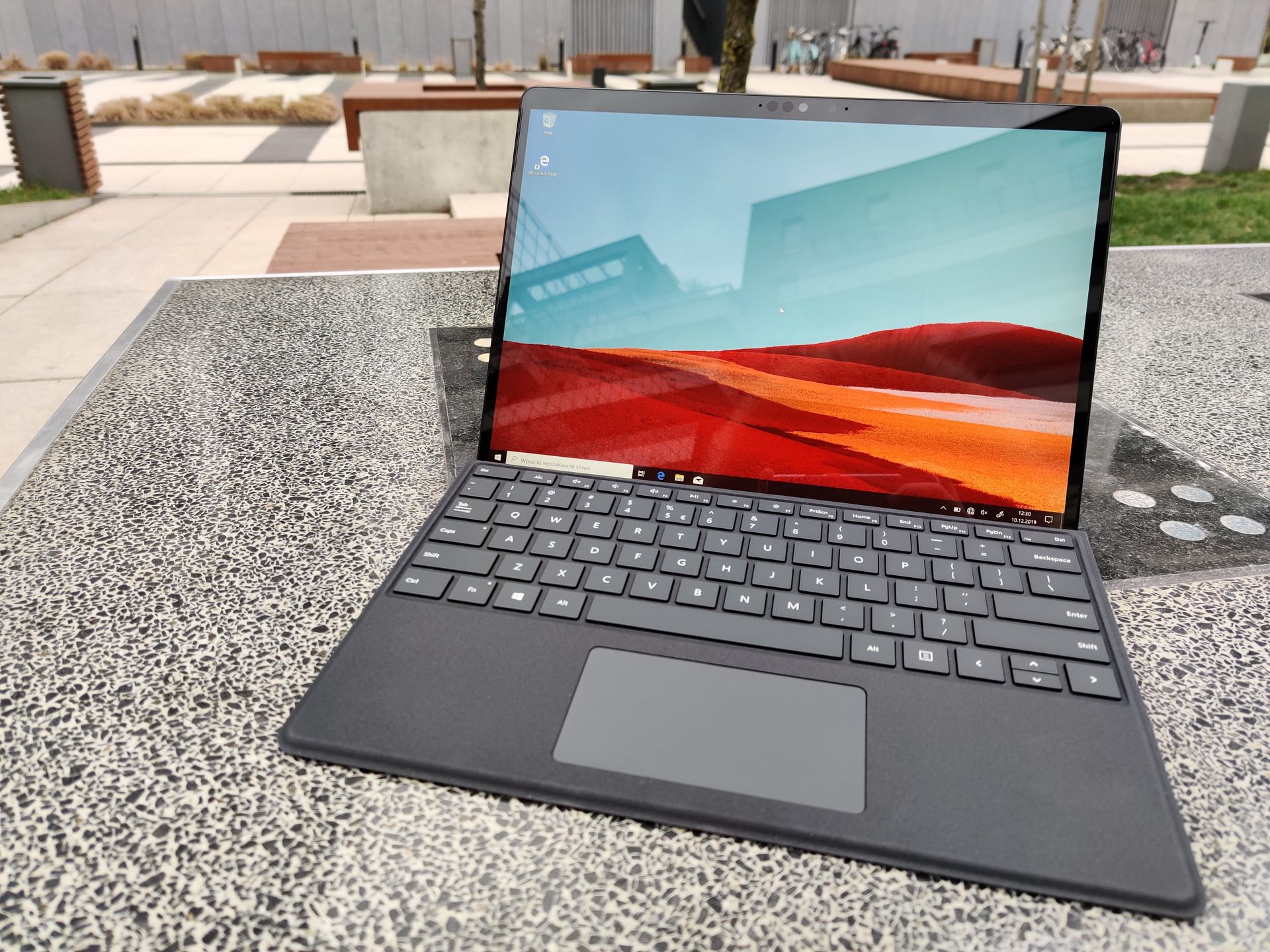 Microsoft Surface Pro X – test. To jeszcze nie czas na Windows 10 Arm 3