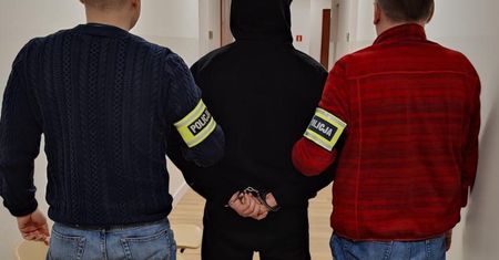 Wyjątkowa perfidia oszustów. Oszukali seniorów na 40 mln złotych