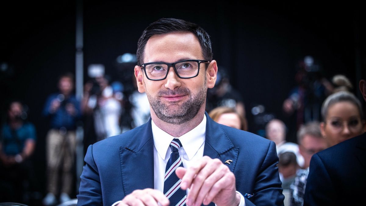 Będzie połączenie PKN Orlen z Grupą Lotos. Na zdjęciu prezes Orlenu Daniel Obajtek 