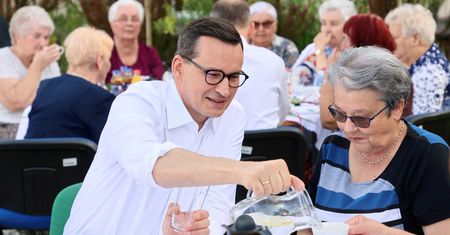 Emerytalny początek kampanii wyborczej. Rząd popełnia poważny błąd