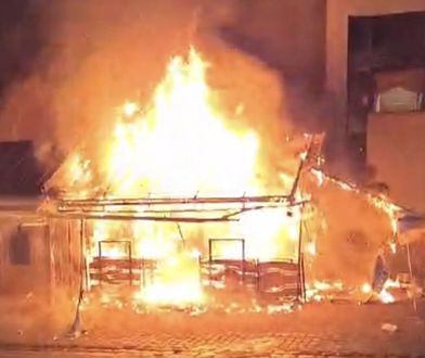 Pożar na Krupówkach. Reanimowano dwie osoby