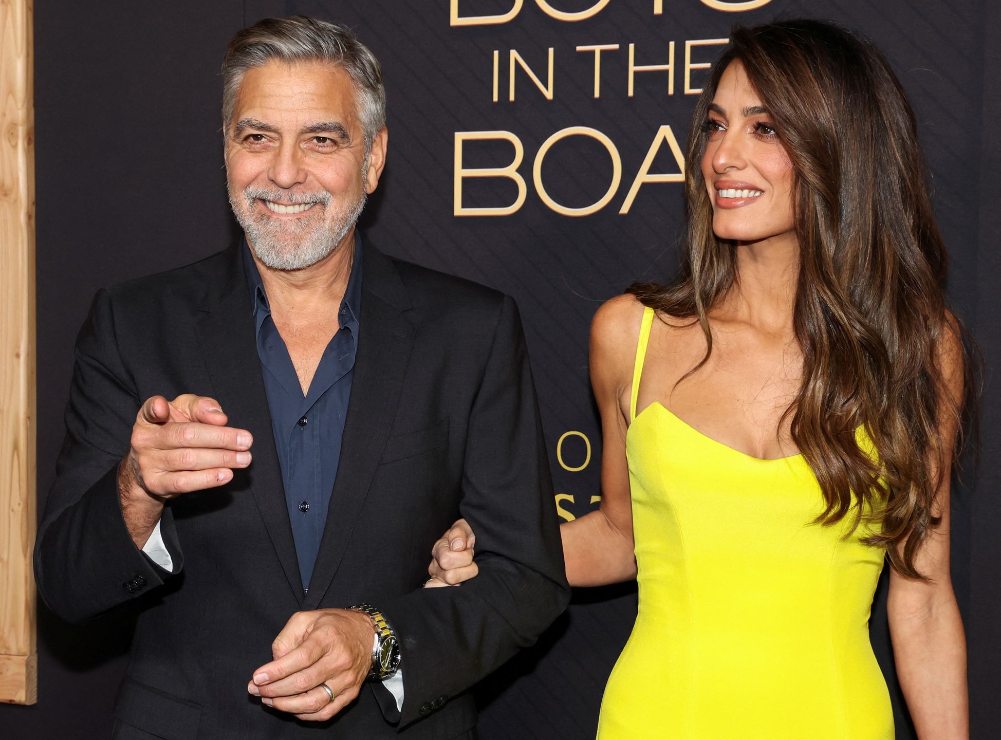 George i Amal Clooney zadają szyku na premierze w Beverly Hills