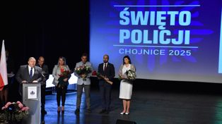 Chojnice: Święto policji z awansami i nagrodami dla pracowników cywilnych