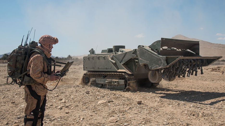 Zdalnie sterowany robot inżynieryjny Uran-6 testowany w Syrii.