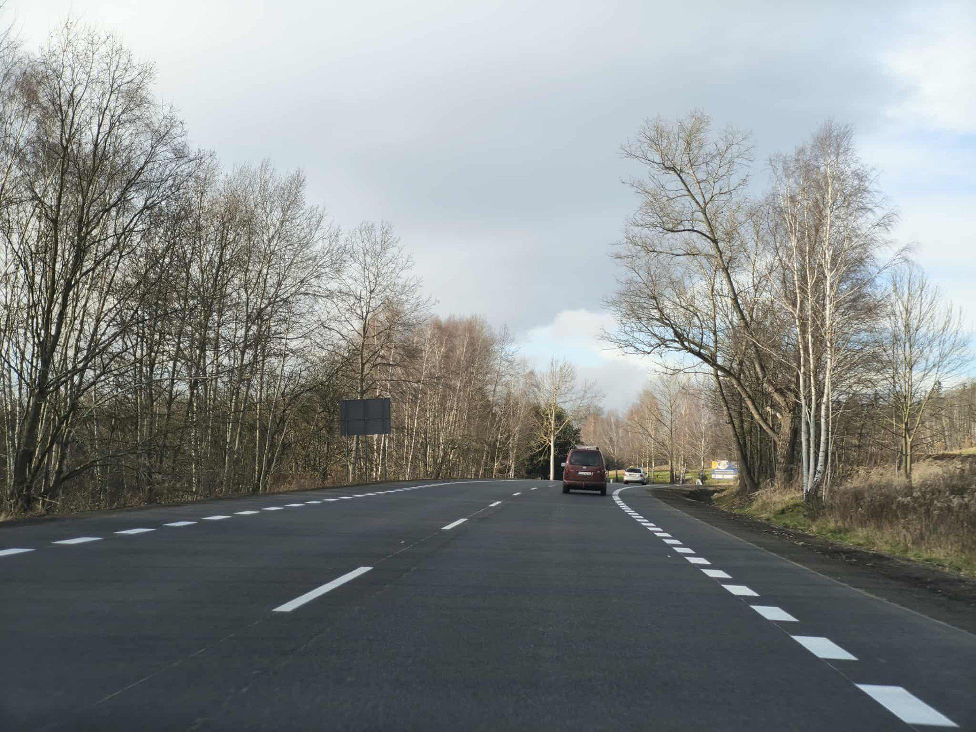 21.11.2025 Droga Krajowa nr 30 w Jeleniej Górze po remoncie