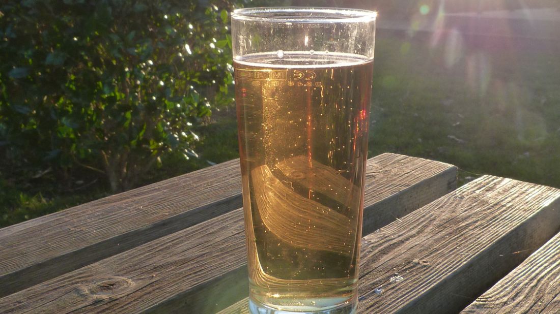 Piwo ma wiele zastosowań - przyda się także w ogrodzie