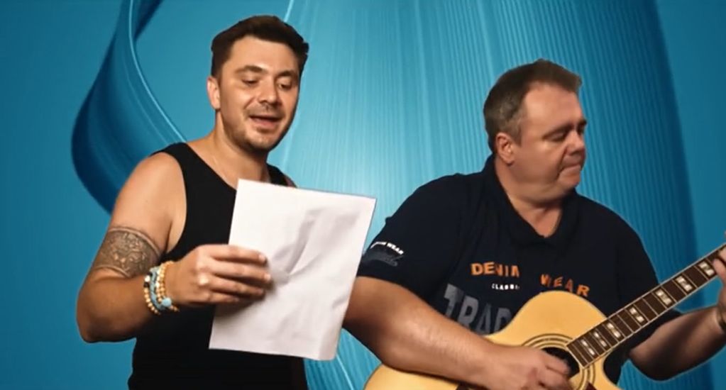 Daniel Martyniuk śpiewa fragment swojej piosenki. Internauci podzieleni