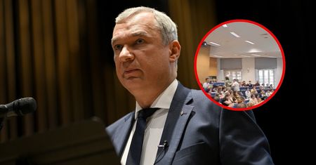 Atak na Pawła Łatuszkę na UW. "Właśnie zostałem napadnięty"