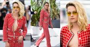 Rozgogolona Kristen Stewart z dekoltem do pasa przykuwa spojrzenia w kraciastym kombinezonie Chanel (ZDJĘCIA)