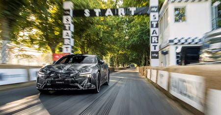Polestar 5 ma nowy prototyp. Model jest niemal gotowy i zwiększył swoje możliwości