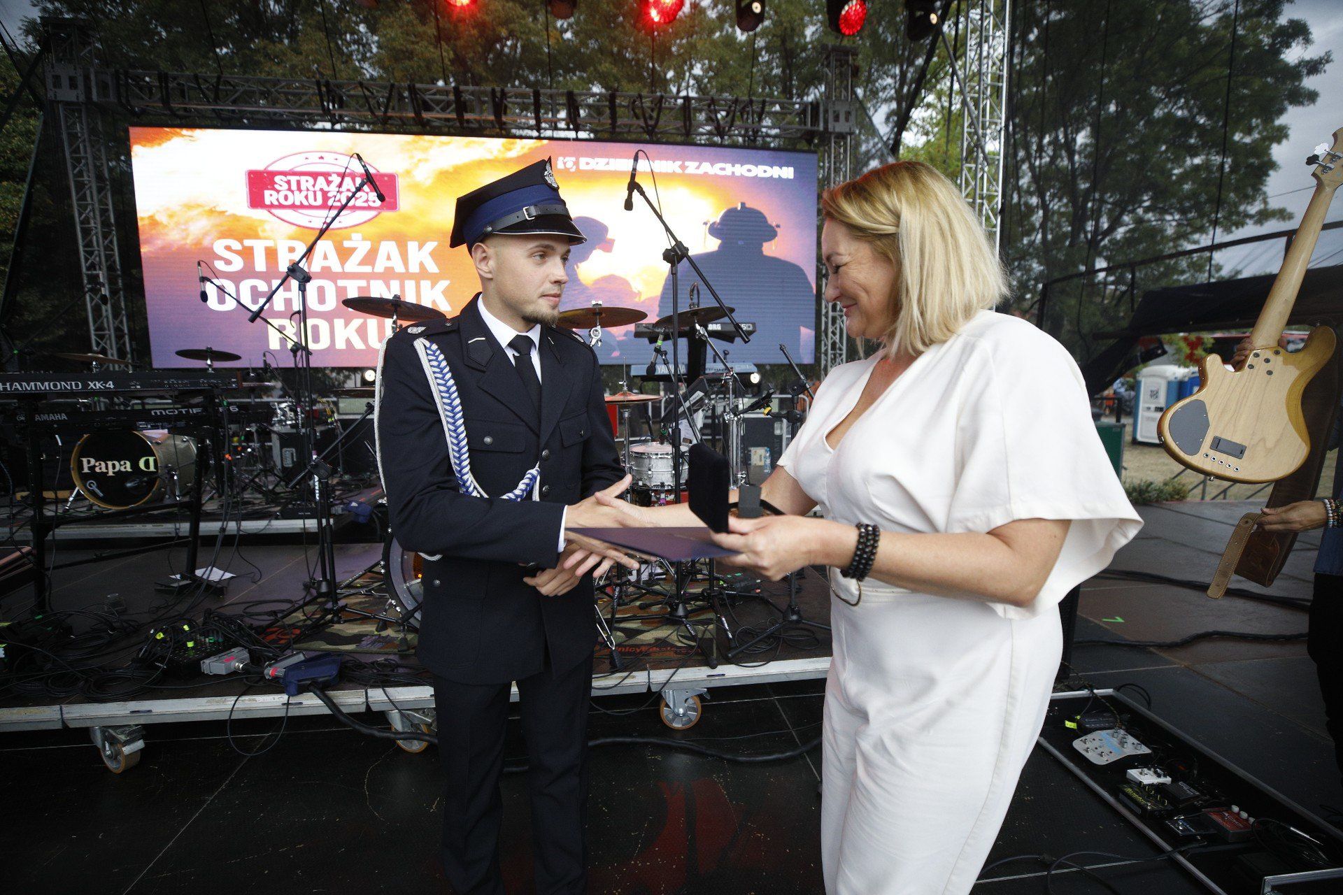 Gala plebiscytu &#34;Dziennika Zachodniego &#34;Strażak Roku 2025&#34; odbyła się w ramach 25. Dożynek Wojewódzkich w Woźnikach