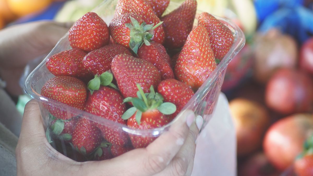 Czego nie robić ze świeżymi truskawkami?