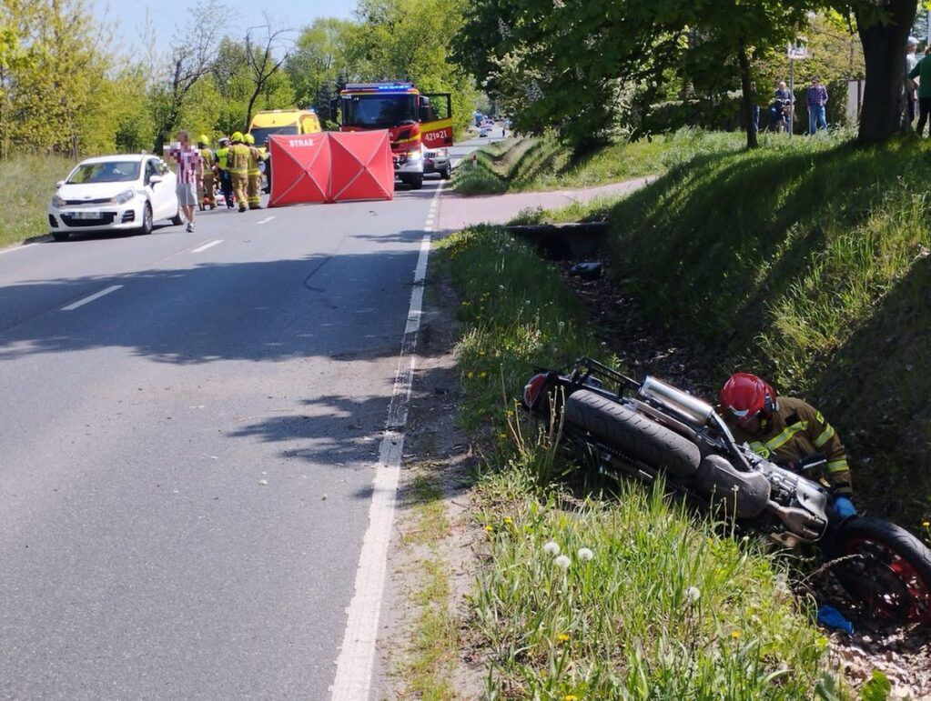 Zderzenie motocyklisty z autem w Garwolinie. Kierujący jednośladem w stanie ciężkim