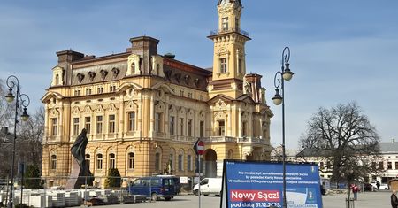 Architektoniczne perły starówki w Nowym Sączu. Te kamienice tworzą klimat miasta