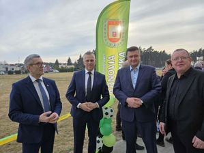 Otwarcie kompleksu na stadionie sportowym w Tarnówce