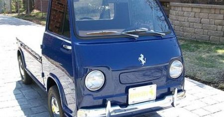 Znalezione na eBayu: Ferrari Micro Pickup!